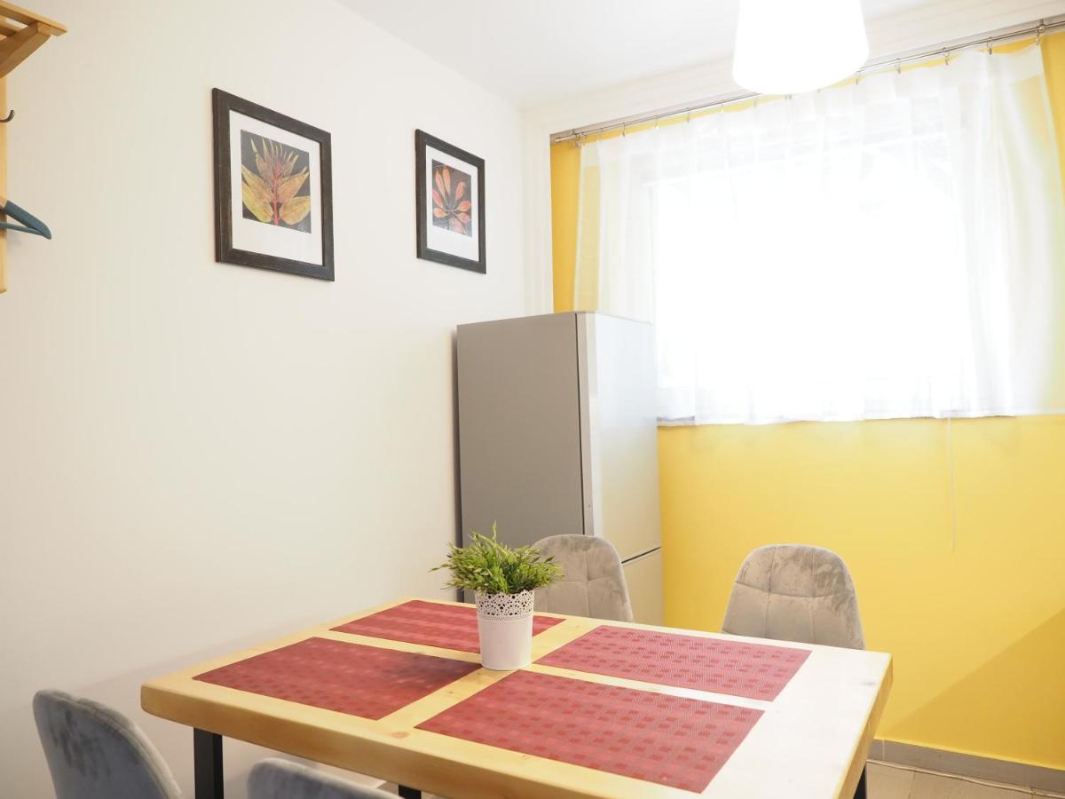 Adobe Apartment - Przytulny I Free Parking Wrocław Eksteriør bilde